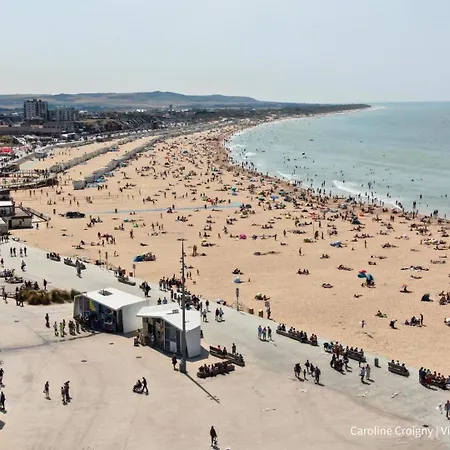 Vue Sur Mer, *