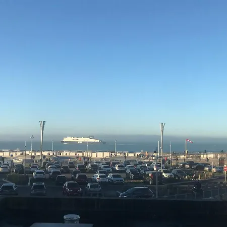 Vue Sur Classe 3 Etoiles, Apartment