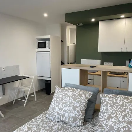 Apartment Vue Sur Classe 3 Etoiles, *