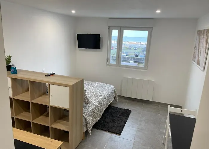 Апартаменты Vue Sur Classe 3 Etoiles, Кале