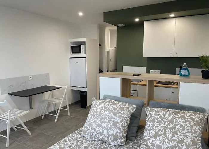 Апартаменты Vue Sur Classe 3 Etoiles, *